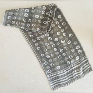 Vintage JONES NEW YORK Lightweight Neck or Head Scarf White Gray 50” x 11”